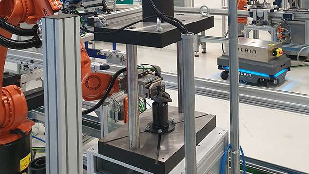 TOX®-2-Column Press MBG, driven by a servo drive from the TOX®-ElectricDrive series